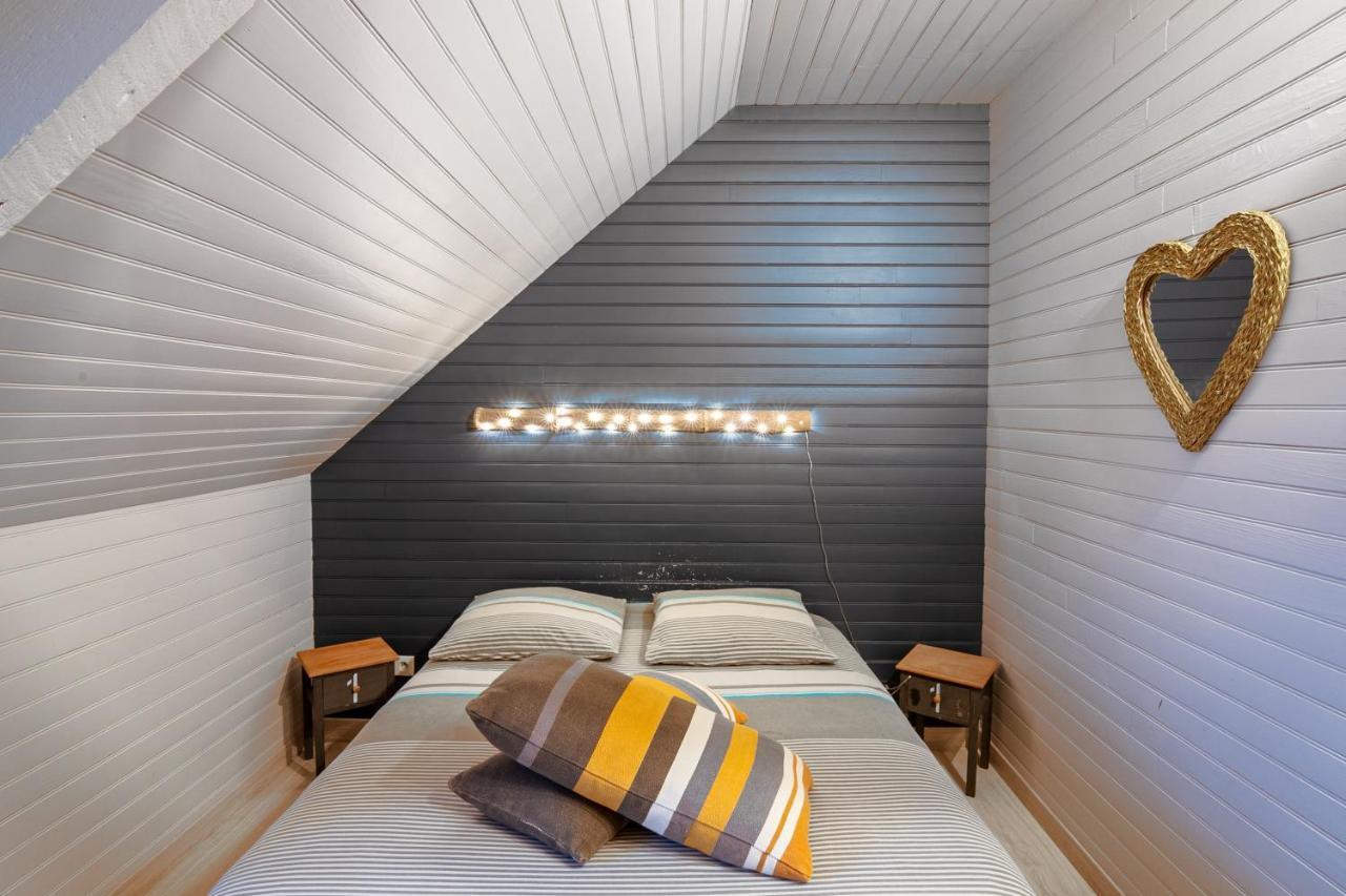 Le Petit Melorien Apartamento Saint-Méloir-des-Ondes Exterior foto